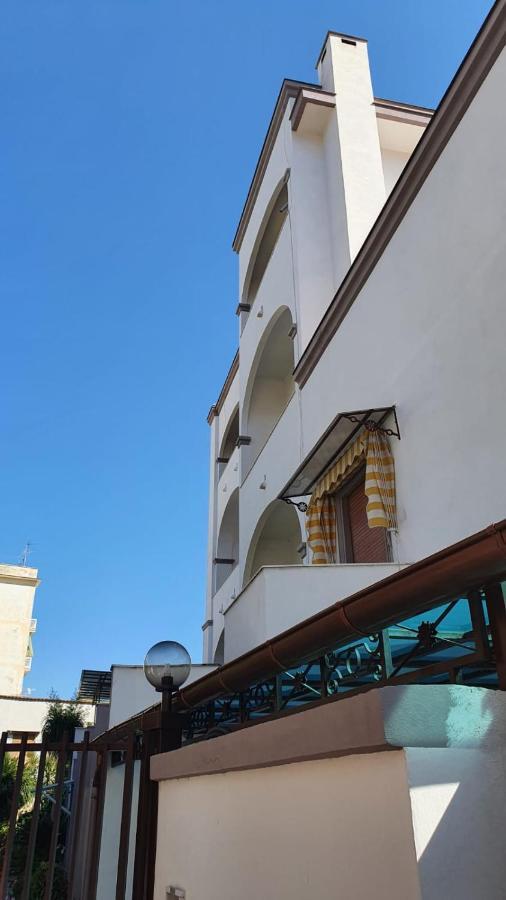 Maria Maddalena Holiday House Вико-Экуенсе Экстерьер фото