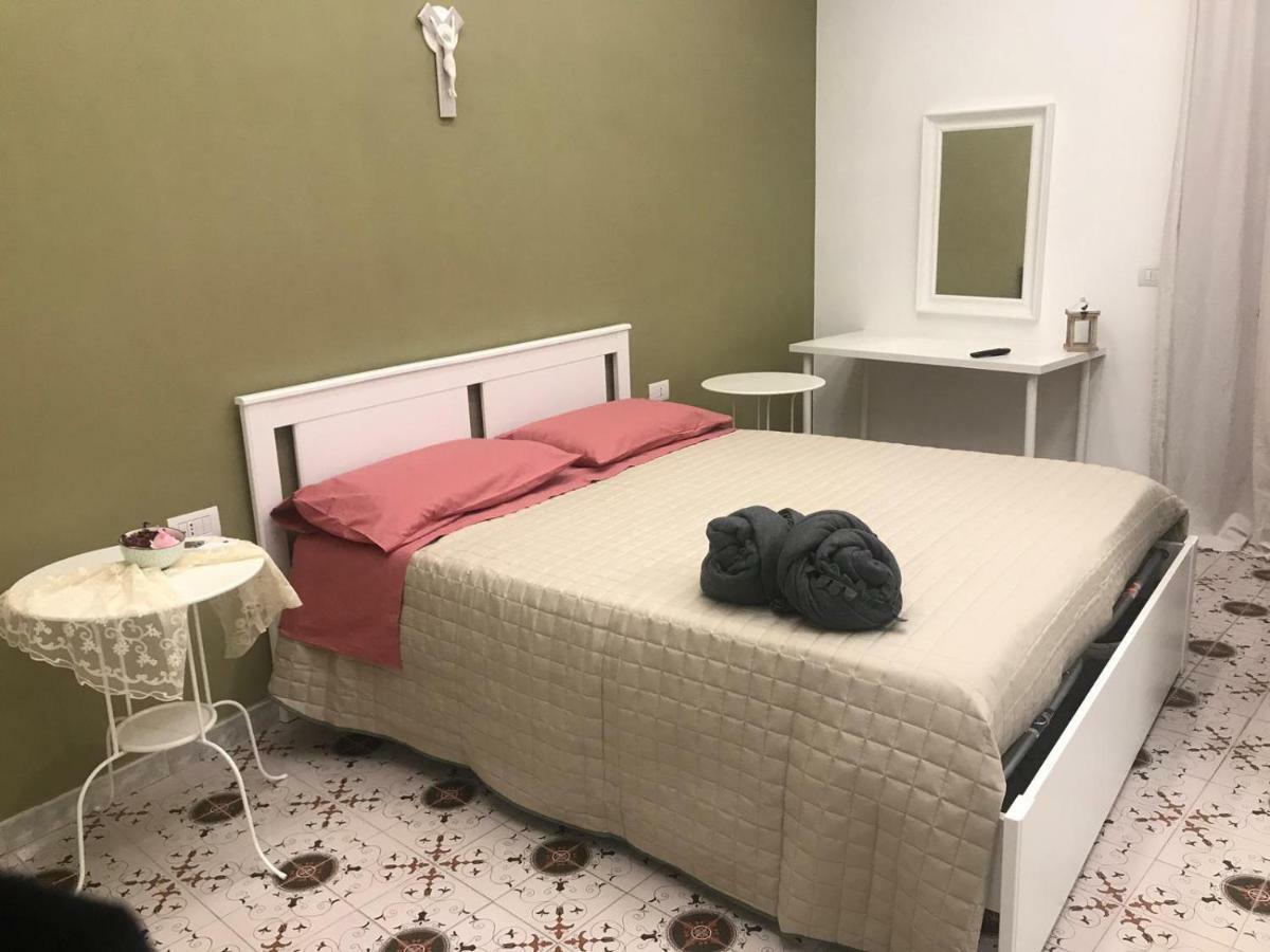 Maria Maddalena Holiday House Вико-Экуенсе Экстерьер фото